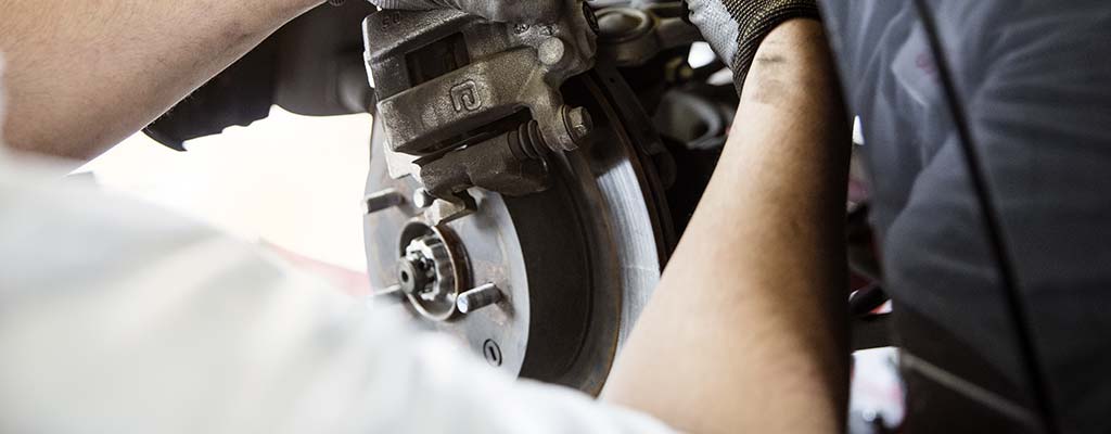 Brake Servicing & Inspection: What You Need To Know - Les Schwab