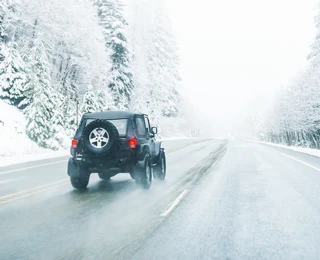 Are All-Season or All-Weather Tires Okay in the Snow? - Les Schwab